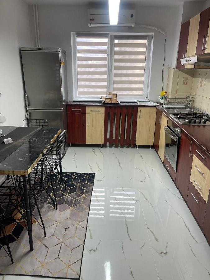 Carla'S Apartament Apartment ออราแด ภายนอก รูปภาพ